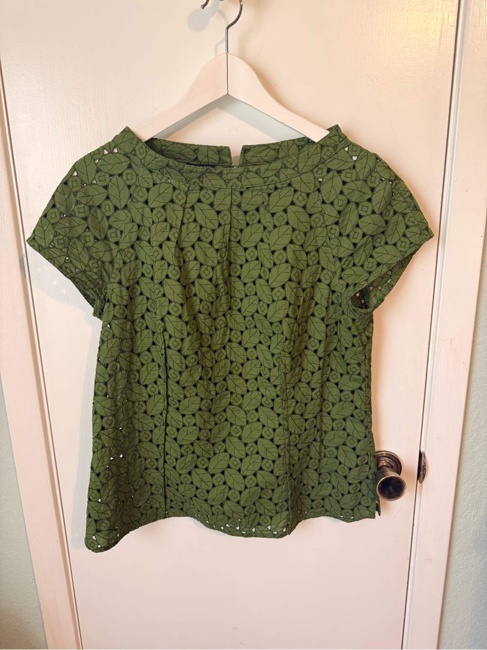 Talbots Olive Green Lace Overlay Short Sleeve Top